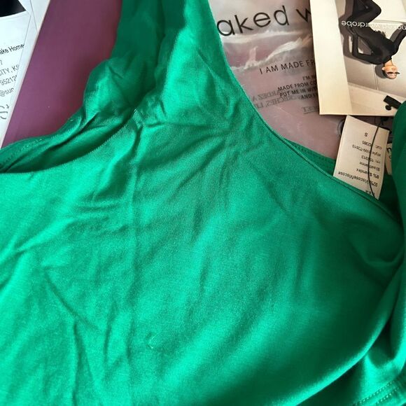 Naked Wardrobe crop - Picture 2 of 5